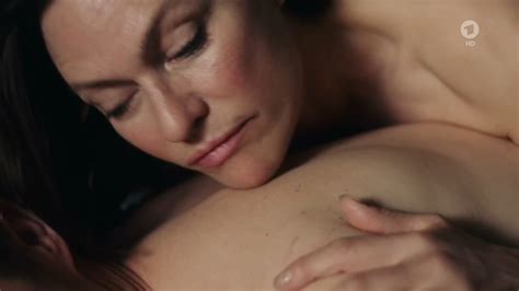 Nude Video Celebs Nina Kronjager Sexy Risiko Pille 2019
