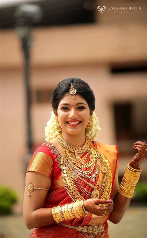 Pin By Mach On Brides Kerala Wedding Saree Kerala Bride South