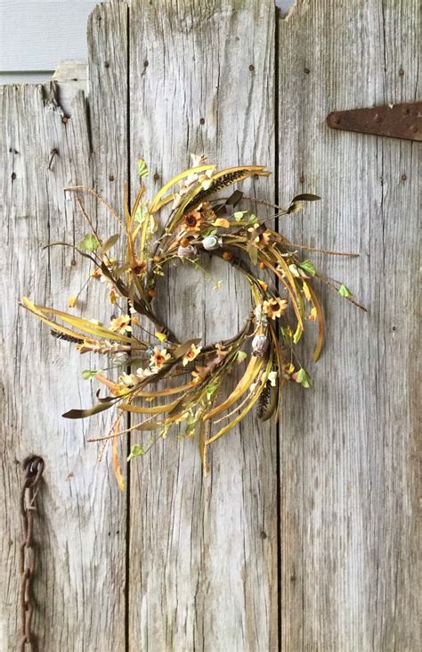 50 Best Rustic Farmhouse Wreath Ideas And Designs For 2020