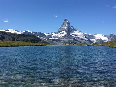 Matterhorn Behind A Beautiful Lake Beautiful Lakes Matterhorn Lake