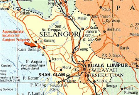 It has a total landmass of 1,194 square kilometers (461 sq mi) separated by selangor river into two division, tanjung karang and kuala selangor. Kuala Selangor 5a
