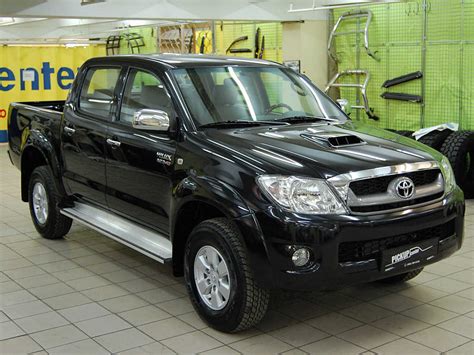 Hilux, the world's toughest icon, since 1968. Used 2009 Toyota Hilux PICK UP Photos, 2982cc., Diesel ...