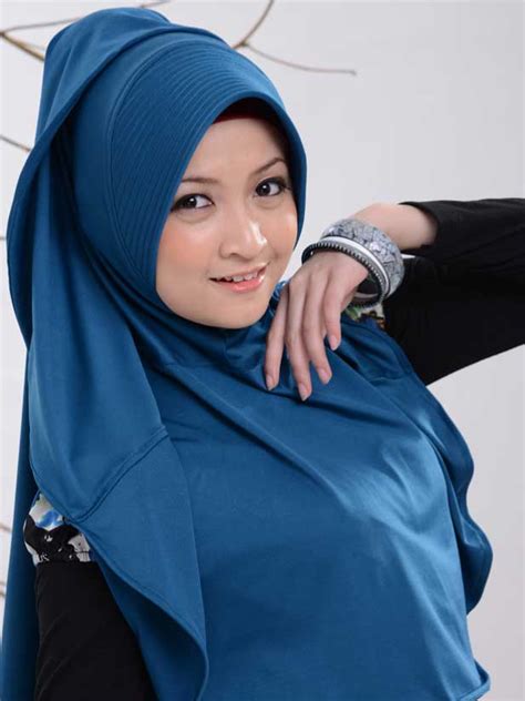 Tips Tampil Cantik Untuk Wanita Berjilbab Pusat Busana Muslim
