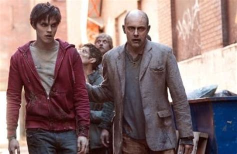 Warm Bodies Review Zombies Are Sexy Movie Fanatic