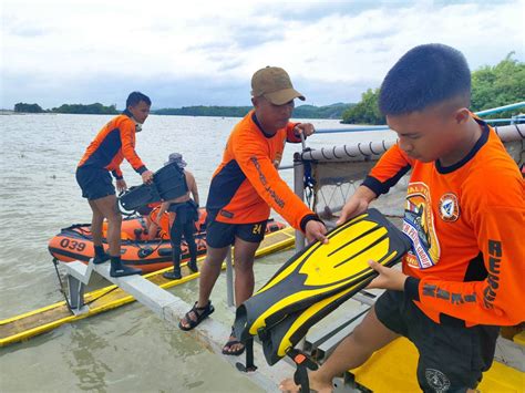 Rescue Team Ng Pcg Hindi Pa Aalisin Sa Pinaglubugan Ng Bangka Sa