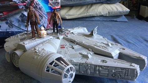 Star Wars Force Awakens Millenium Falcon Review Youtube