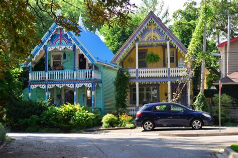 Colourful Houses Grimsby Beach Blue Houses Yellow Stre Wyman