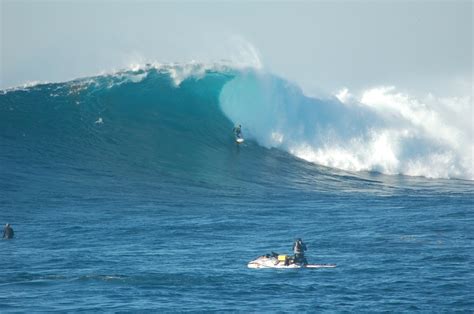 Big Wave Surfing At Cortes Banks Ghost Wave Pics Matador Network
