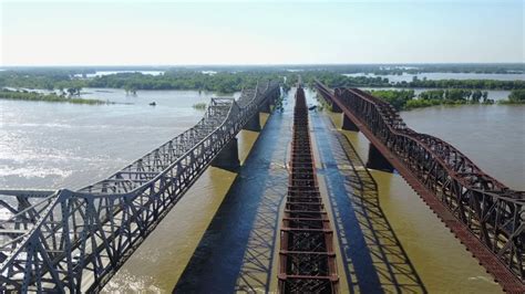 Mavic Pro Memphis Bridges Over The Mississippi River Youtube
