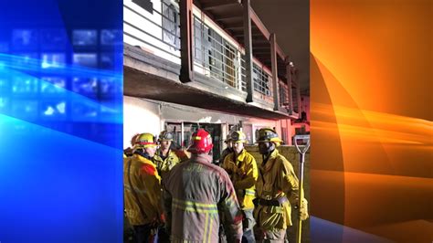 1 Killed 6 Injured In Long Beach Apartment Fire Ktla