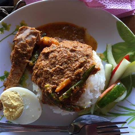 The rice should be fragrant. Warung Nasi Dagang Kak Yah | Shopedia