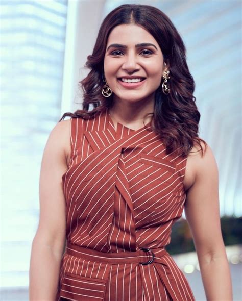 Samantha Looks Stylish In A Brown Jumpsuit As She Hosts Saina Kashyap