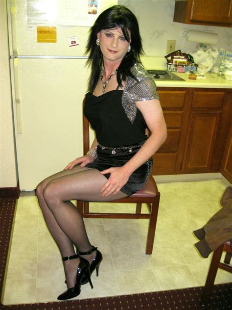 Pin En Perfect Crossdresser Drag Queens Sissies Fembabes And Traps