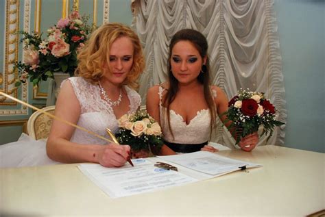 These Two Brides Were Allowed To Officially Marry In Russia