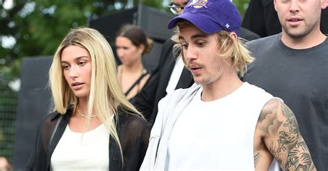 Hailey Baldwin Justin Bieber Are Not Married Yet Says The Model