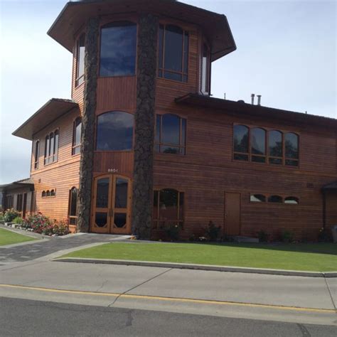 Apple Tree Golf Course Yakimas Finest House Styles Yakima Home