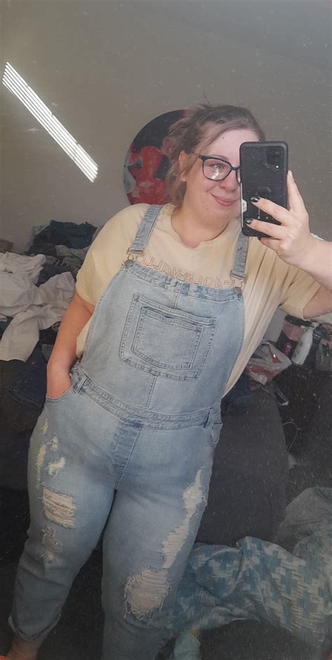 I Know Im Late For Selfie Sunday But Just Found These Cute Overalls In