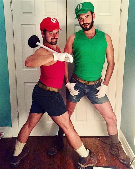 Listen Up Couples These Easy Last Minute Costume Ideas Require Almost