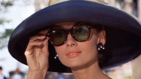 7 Of The Most Iconic Sunglasses In Pop Culture