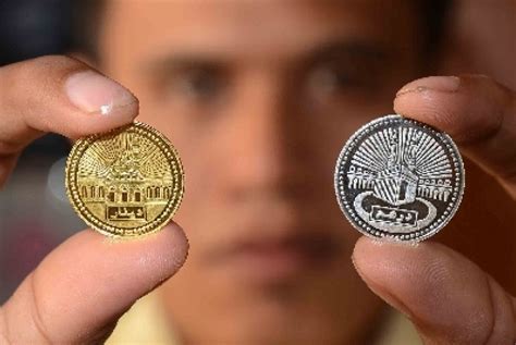 Riyal adalah mata uang saudi arabia. emas: 1 Dinar Emas Berapa Rupiah 2018