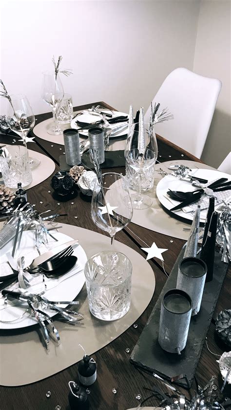 new year s eve party table setting new years eve table setting new year table happy birthday