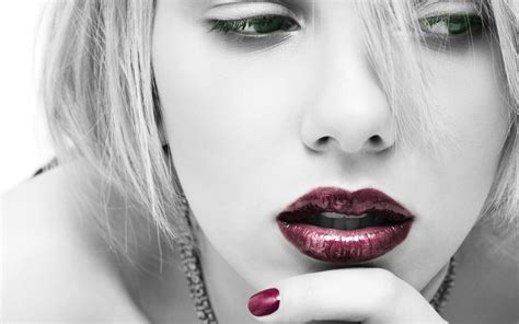 Free Download Hd Wallpaper Scarlett Johansson Lipstick Actress