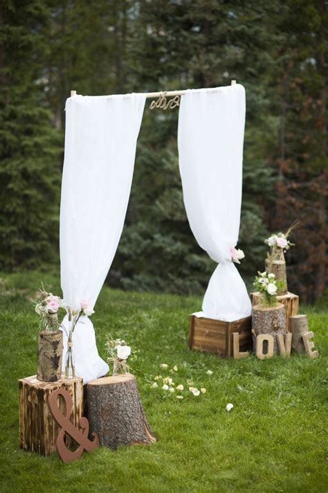 25 Chic And Easy Rustic Wedding Arch Ideas For Diy Brides Modern