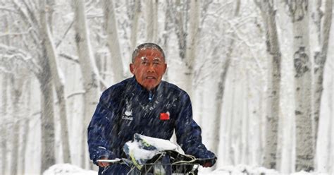 Northeast China Sees First Major Blizzard This Season And Forecasters
