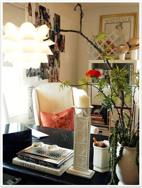 The Decorista Office Space Of The Day Fashionista Fierce Ness