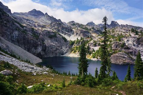 Mineral Creek Glacier Lake — Washington Trails Association Hiking