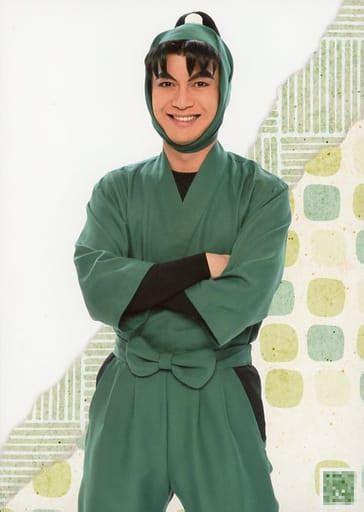 Official Photo Male Actor Kenji Ebisawa Bunjiro Shioe Kneecap