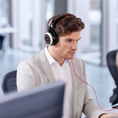 Companies that deal with customer long hours on the phone demands competitive headsets. Office Headsets & Headphones | Best PC Headsets | Jabra