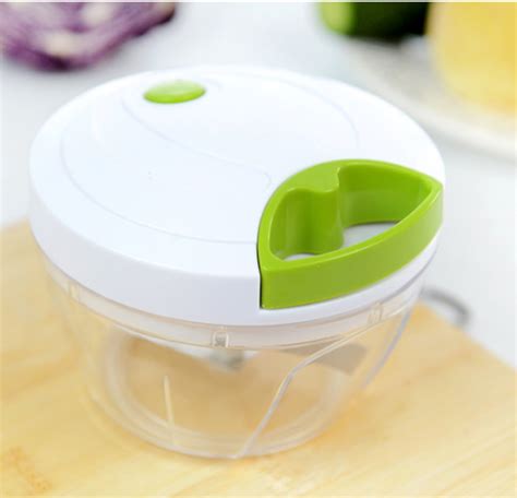 Manual Food Chopper For Vegetable Fruits Nuts Onions Chopper Hand Pull