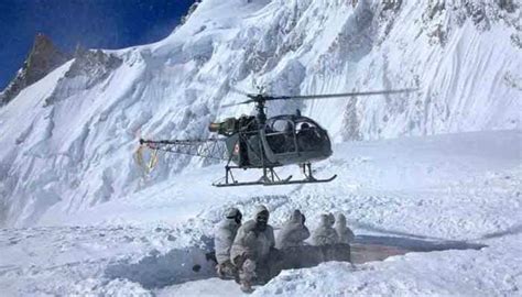 Two Army Soldiers Killed In Avalanche In Siachen India News Zee News