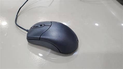 The Absolute Worst Mouse Ive Ever Laid Hands On Review Mousereview