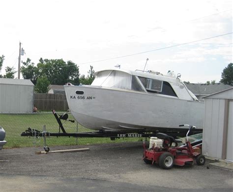 23 Feet 1960 Lone Star Cabin Cruiser 29594 Antique Boat America
