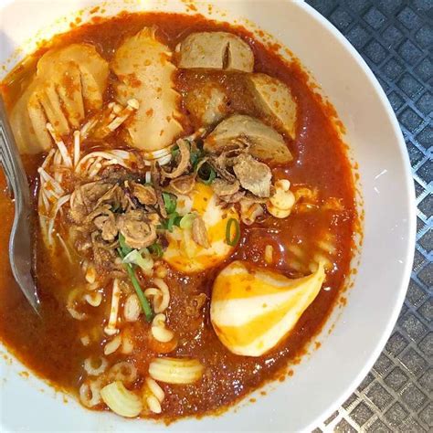 Resep seblak seafood enoki paling laris buat jualan. Gambar Jamur Enoki Pedas