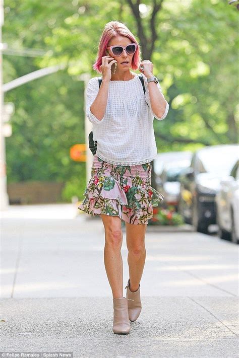 Kelly Ripa Teams Candy Coloured Hair With Coral Skirt And Sunglasses