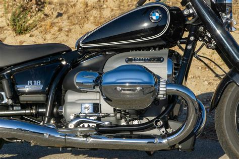 2021 Bmw R 18 Classic Review 20 Fast Facts First Edition