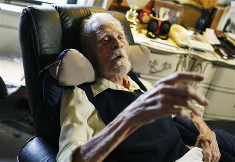 world s oldest man dies at 111