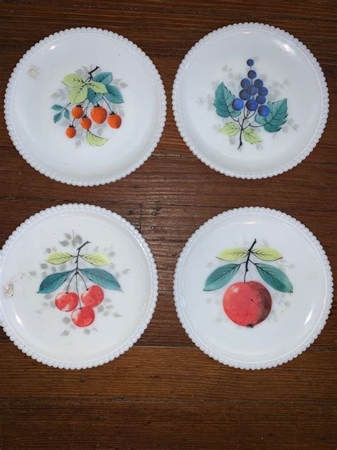 Set Of 4 Vintage Fruit Plates Etsy