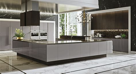 Whether you prefer white cabinets, modern cabinets or painted cabinets, we'll show to stay within your budget for kitchen cabinets, don't be afraid to mix and match styles and brands to achieve the look and price point you desire. Luxury Modern Kitchen Designs - Snaidero USA