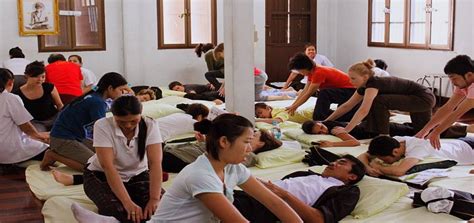 wat po thai traditional massage school bangkok massage spa beauty and spa riverside thailand