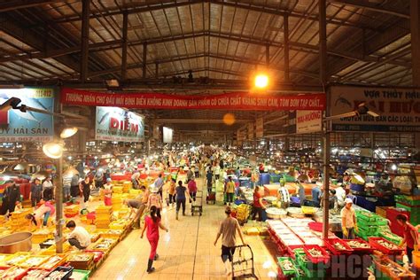 Chợ thủy hải sản chánh hưng : Duy trì, xây dựng, phát triển chợ Bình Điền là chợ đầu mối cung ứng thực phẩm lớn nhất TPHCM