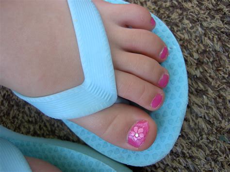 48 trend terpopuler sandal flip flop surabaya