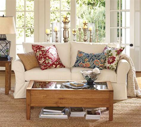 Take this one, for example, it's ideal for tossing onto the sofa for a quick refresh or bringing a little personality into your teen's bedroom for a mini makeover. 21 Cool Accent Pillows For Sofa - InspirationSeek.com