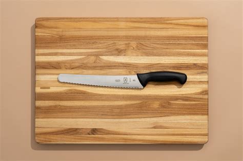 The 2 Best Serrated Bread Knives Reviews By Wirecutter