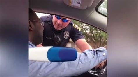 police pull over couple to reveal pregnancy announcement