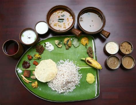Onam songs onathumba pookkal pularkala kerala onam celebration kera. Onam Sadhya ~ Nature of Kerala