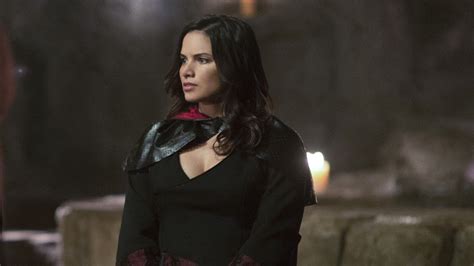 Arrow Katrina Law On Nyssas Request For Oliver And If Shell Search